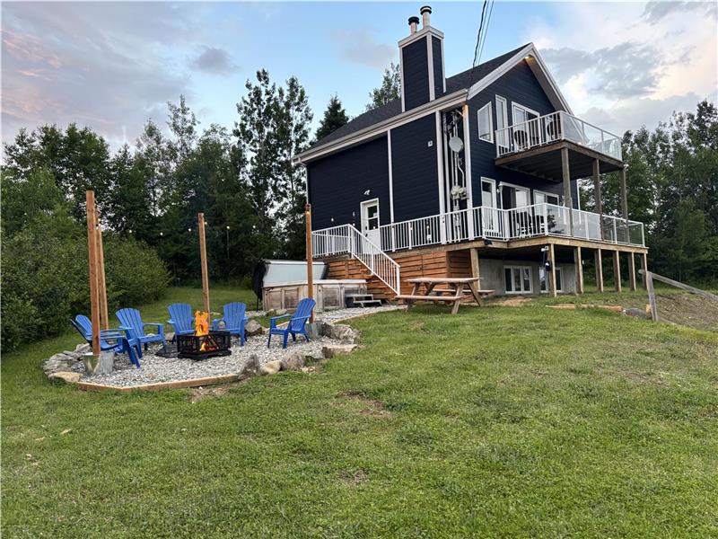 Le Rassembleur, Spa, Salle de jeu, 10 personnes