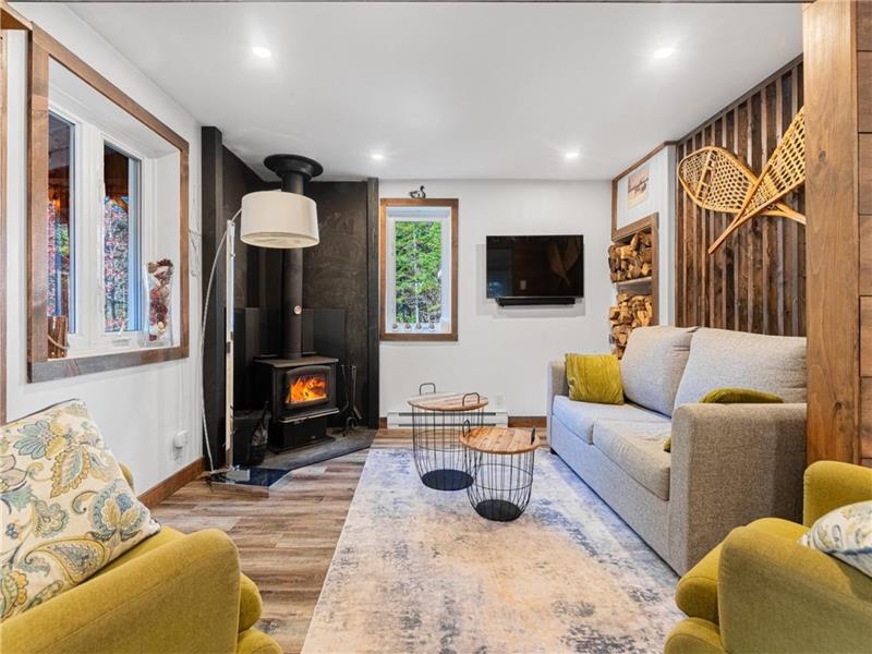 Cozy Chalet - SPA | Fireplace | TV | Wifi - 7 minutes from the SKI!