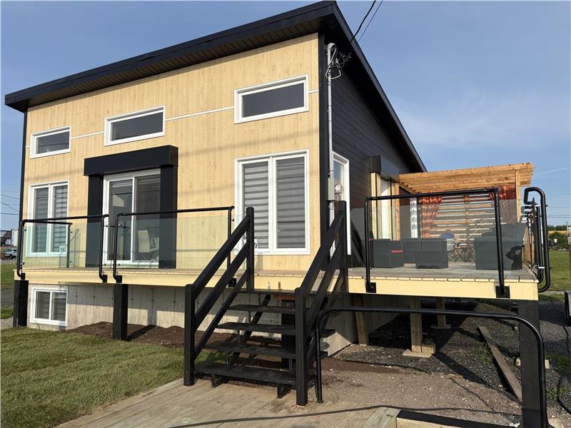 La Mini 4 ( vue 180 degrés )