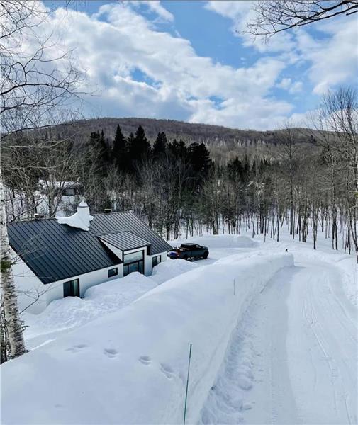 Chalet l'Exode - bord de la rivière & spa