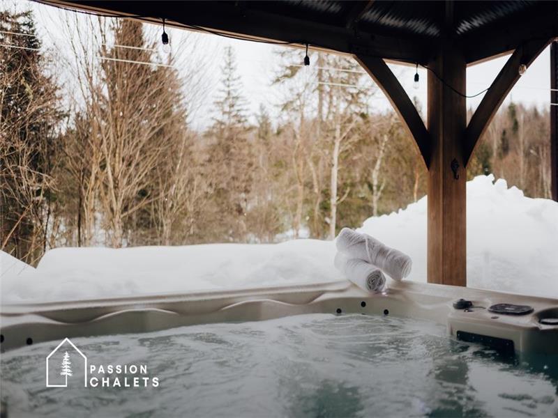 * PASSION CHALETS *| LA ESPERANZA | SPA - RIVERSIDE - GAMES - FIREPLACE - IDEAL FAMILY & FRIENDS