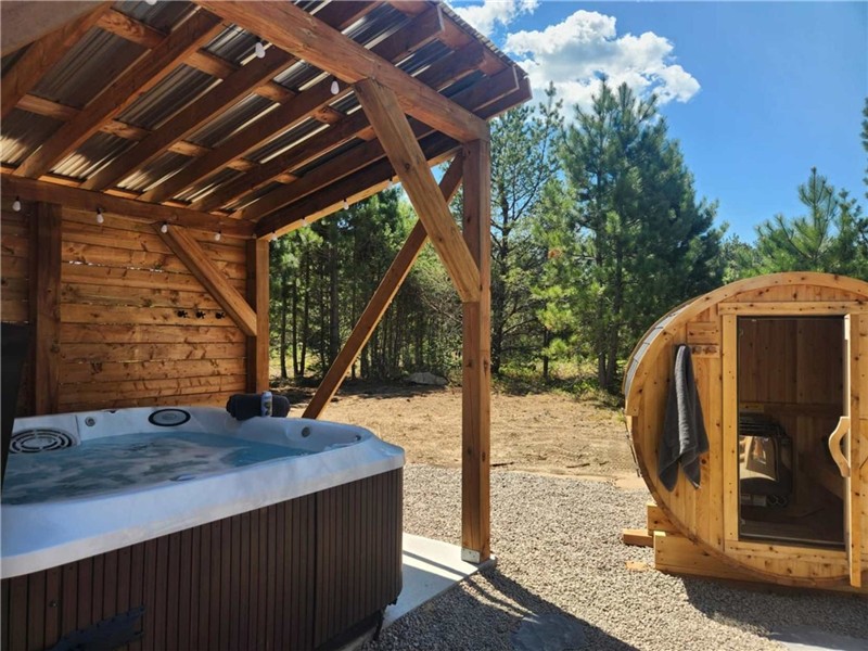 * PASSION CHALETS * | PAUSE NATURE | HOT TUB - SAUNA - RIVER ACCESS - PERFECT COUPLES/RETREAT/SOLO