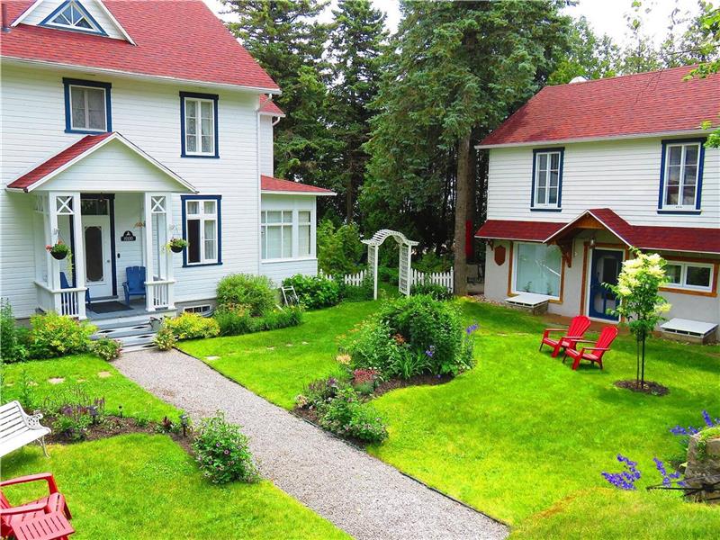 THE LITTLE HAVEN OF THE RIVER - THE COTTAGE