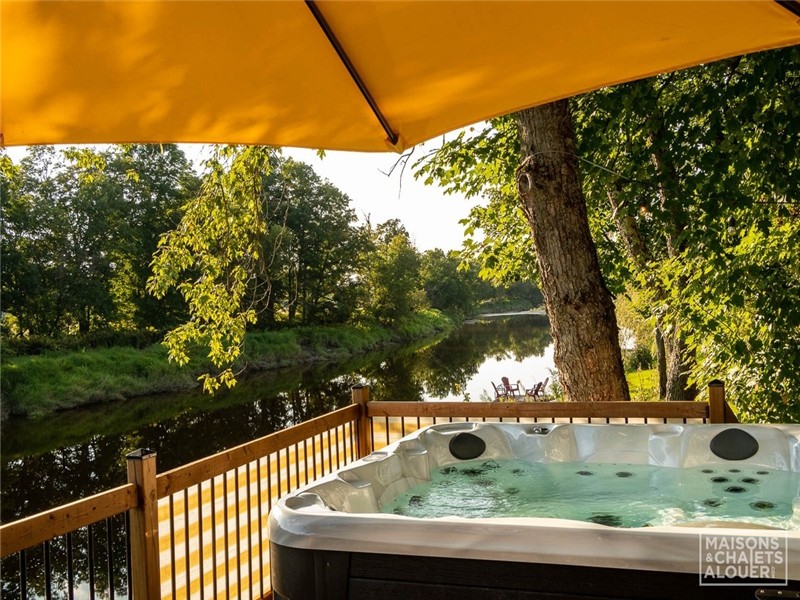 Le Chalet aux Plages Cachées