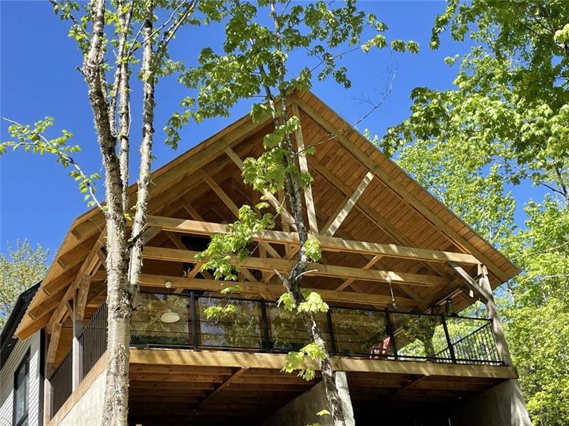 The Scandinave Chertsey