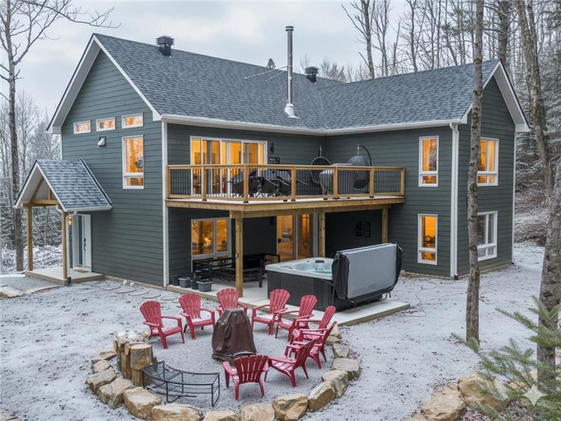 Spa & Pool table | Chalet D-tente