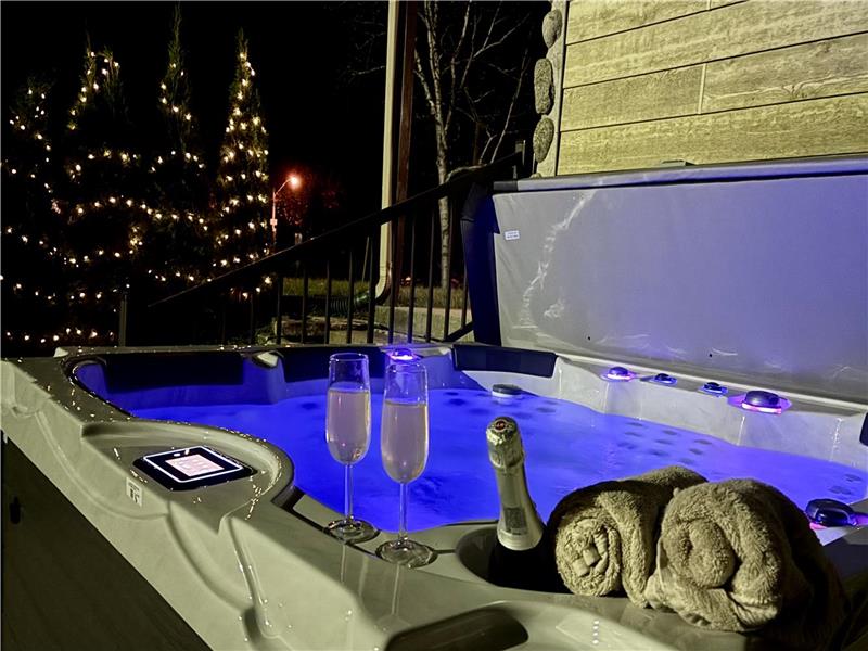 Séjournez au Chalet Spa Durand – charme rustique, spa privé et nature à perte de vue