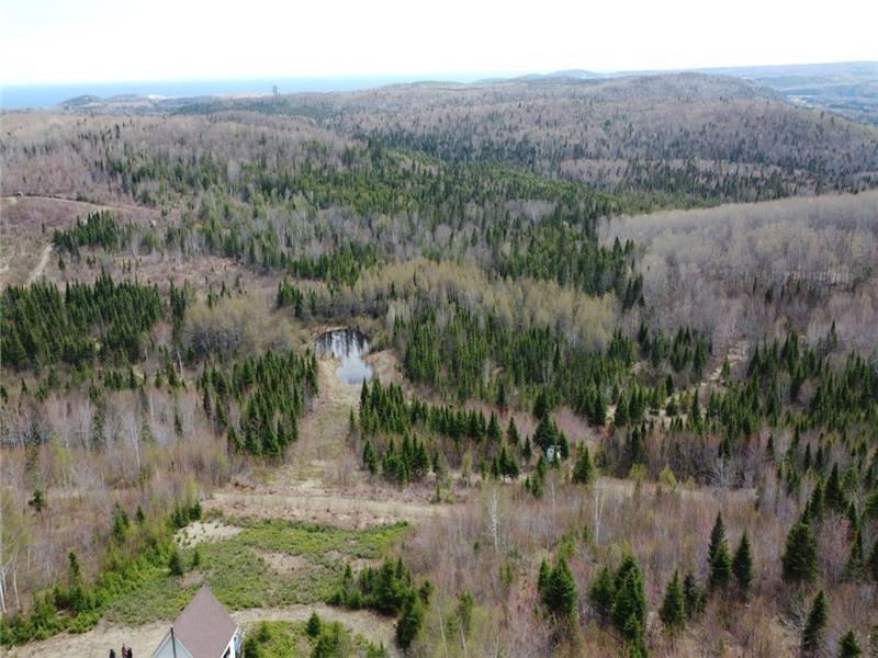 Hunting land and Chalet for sale in port Daniel Gascon