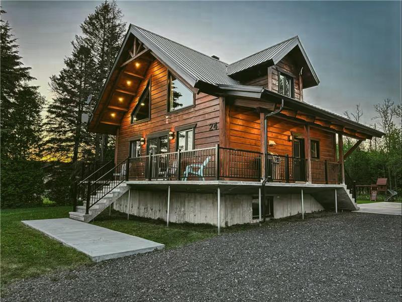 Chalet des Îles – Nature Escape Near the Lake | Lac-Saint-Jean