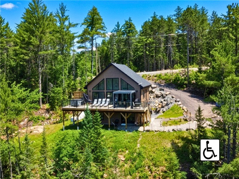 *PASSION CHALETS* | LE QUATRE MÉLODIES | SPA – FIREPLACES – SKI – ADAPTED REDUCED MOBILITY (KEROUL)