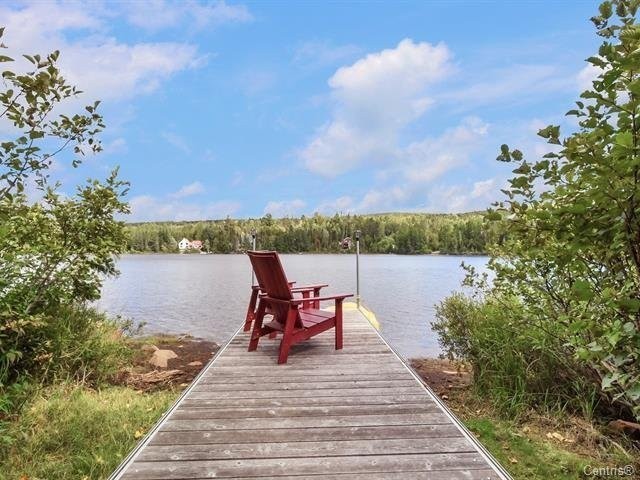 *PASSION CHALETS* | LE REPAIRE DES SAISONS | LAKEFRONT - WATERCRAFTS - SKI - SPA - BBQ - FIREPLACES