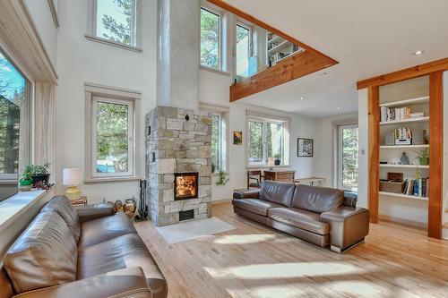 HOUSE WITH ACCESS GOLDEN LAKE FOR RENT (SEPTEMBER 2026)