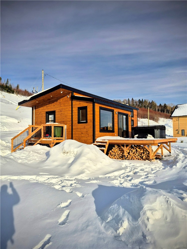 Wooden Chalet waterside