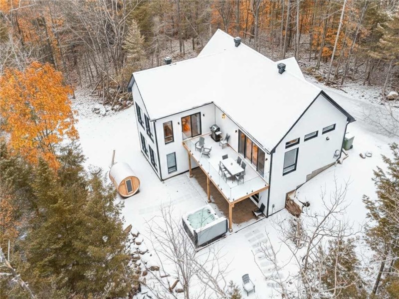 New chalet with spa and sauna | Le NaturÔzen