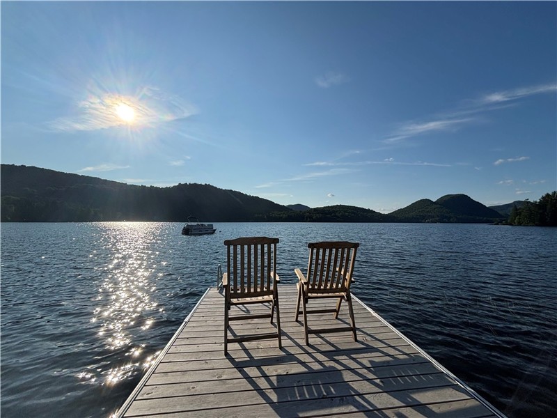 Chalet LE SUPÉRIEUR – bord de l'eau, Lac Supérieur, 6 km du Mont-Tremblant