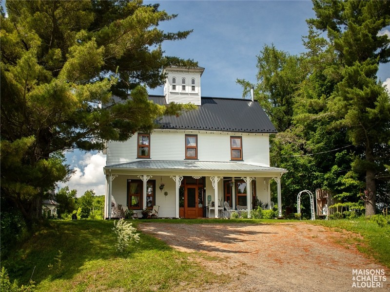 Villa Victoria