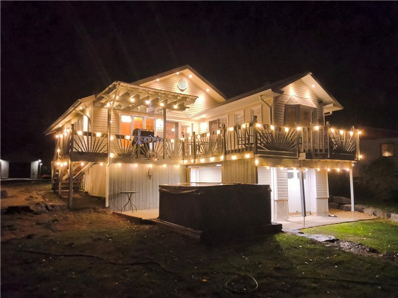 Waterfront with Spa | L'étoile Filante