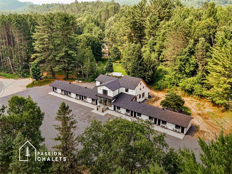 * PASSION CHALETS * | MOTEL DU LAC SIMON | RENOVATED -