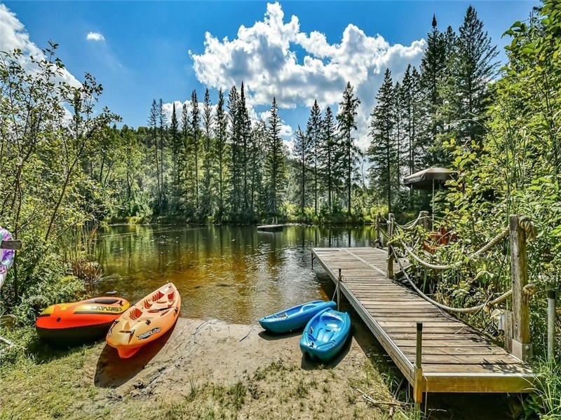 *PASSION CHALETS* | ORIGNAL (WN) | BOIS ROND - BORD DE LAC - KAYAKS - SPA - BBQ - FOYERS - BABY-FOOT