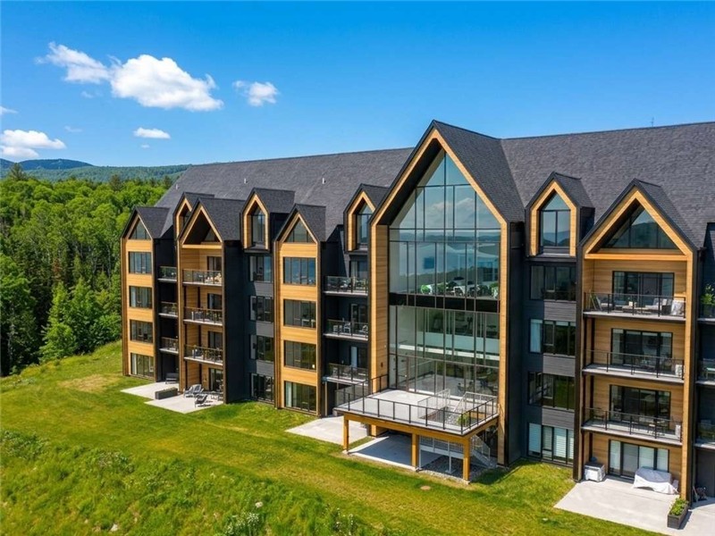 Aurea Charlevoix | Condos Luxueux du 1er étage