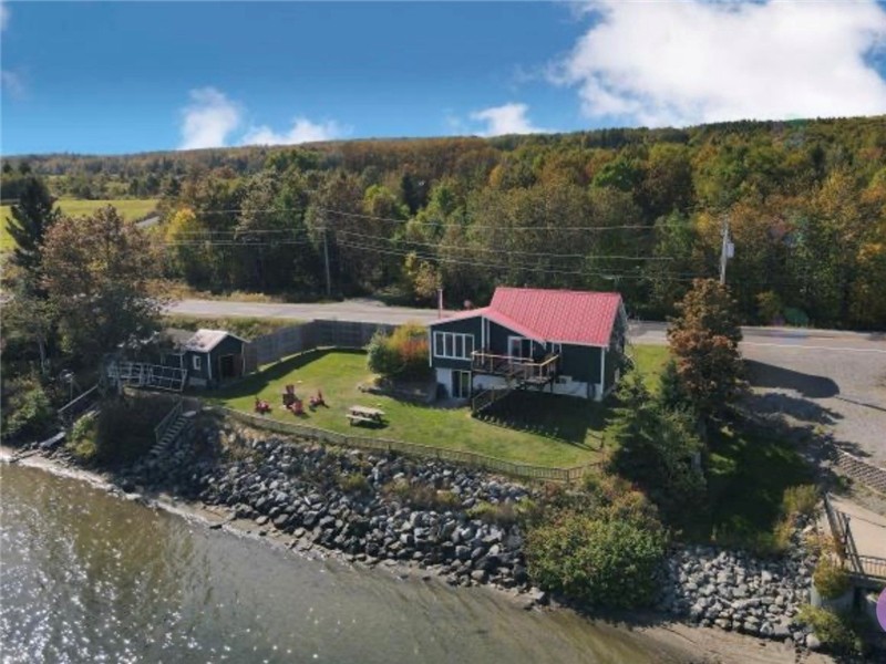 Chalet au Soleil levant du Témis