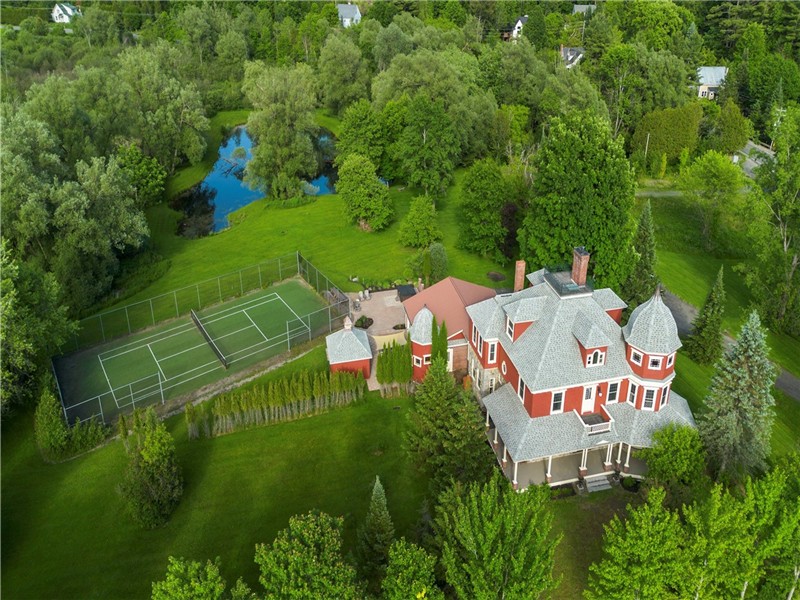 Manoir Fitch Bay | Private Estate | Spa & Tennis