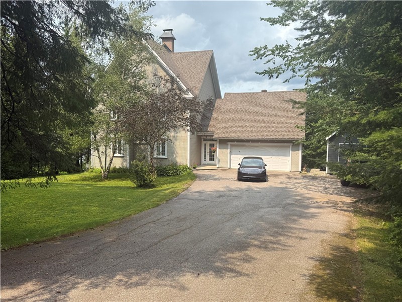 house for rent mt tremblant for ski season