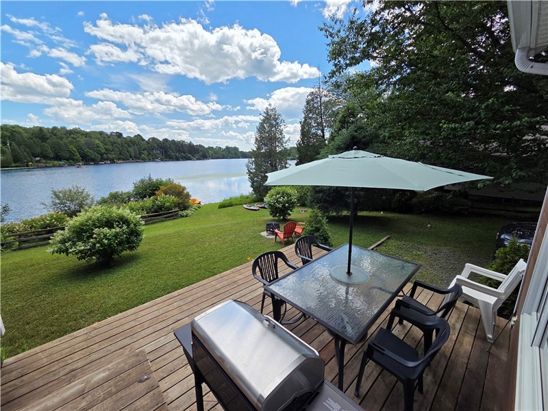 Bord du lac Accès privé au lac 40m Parc Canada Chalet du Petit Castor