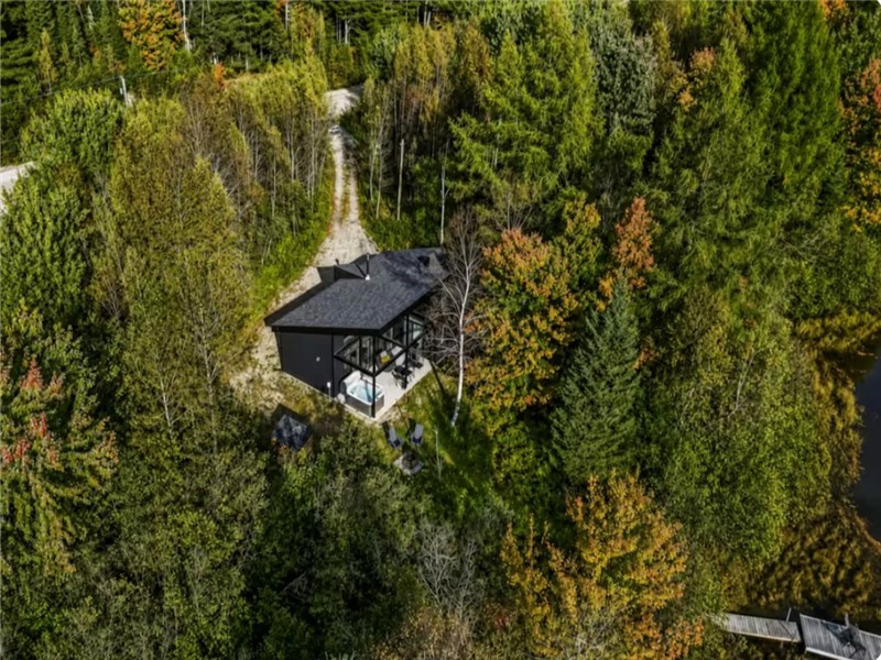 The Sweet Getaway Spa & Lake