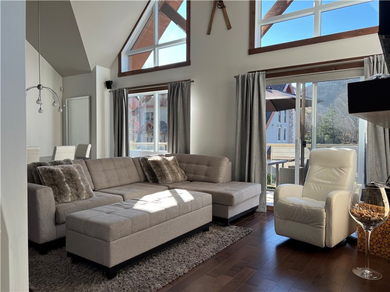 CONDO SUR LES PISTES DE LA  MONTAGNE BROMONT