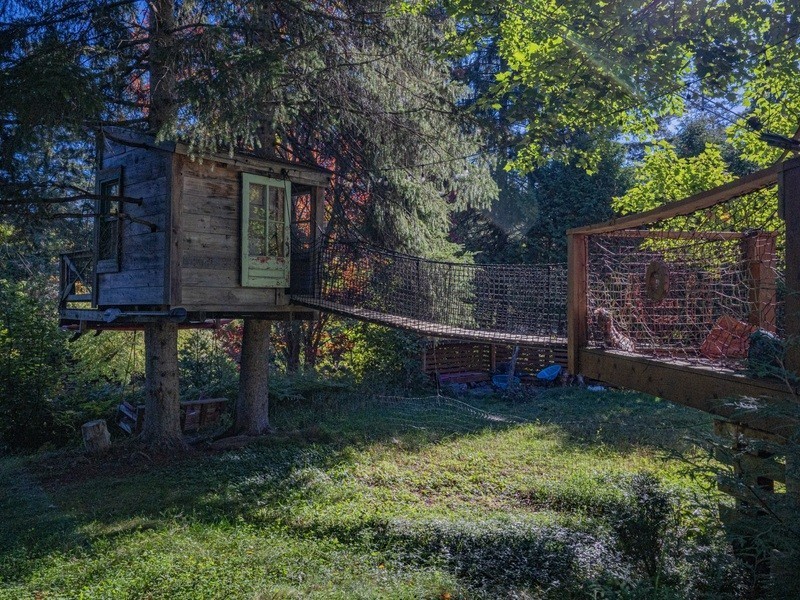 Le Refuge de la Rivière – Chalet & tree house in Val-David
