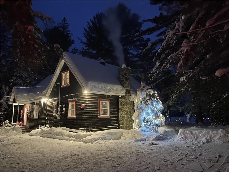 À 5 minutes des Super glissades St Jean de Matha