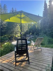 Hidden getaway, North Side of Mont Tremblant - Affordable