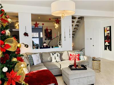 Villa * 40 pers. *SPA * pool table * spectacular view * fire pit * sun room* 15 min to Old Qc