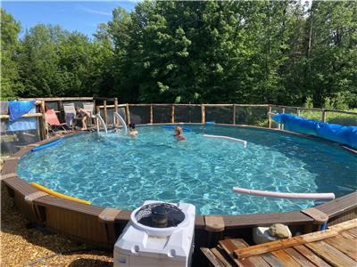 Bouillon de Folie  hot tub and warm swimming pool 14 pers