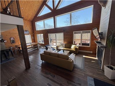 Chalet Belle Roche   ***15 MIN FROM ST-SAUVEUR*** MONTFORT,QC