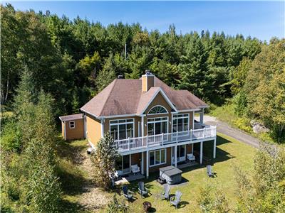 Htel  la maison - Ma maison sur le fleuve avec spa