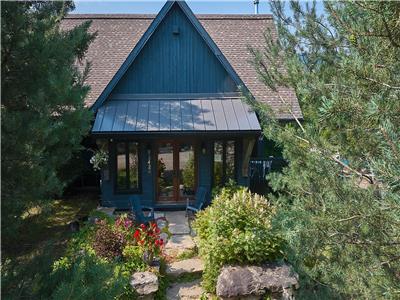 Auberge Ouareau, pool and Spa