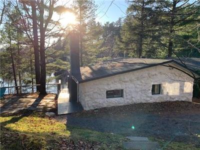 Le Blanchon - Water Front - Petit Lac Brompton - Eastern Townships - MONTHLY RENTAL ONLY