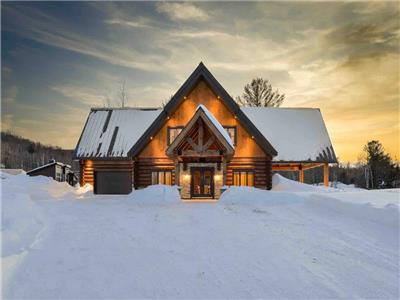 Luxurious Lake Front Ski Chalet with SPA (please read the description below)