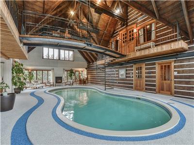 Incredible Luxury in St-Sauveur - Indoor Pool, Sauna, Gym, Lake (**1 Month Minimum Rental**)