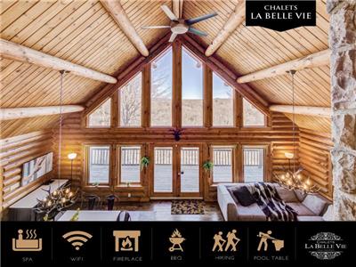 Chalet LE GRAND DUC - 5 Chambres avec SPA/Près de Mont Tremblant/Accueil 16 Personnes