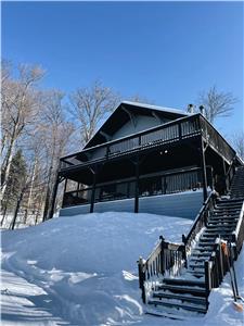 Charmant cottage in the heart of the Laurentians