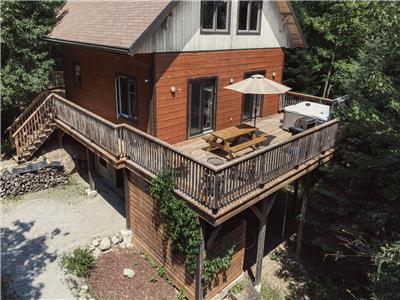 Chaleureux cottage in the heart of the Laurentians