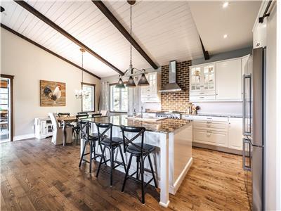 Le Rve Tremblant - Mountain chalet with hot tub