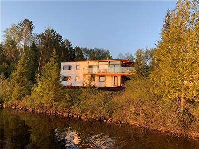 O'275 Lac Croche