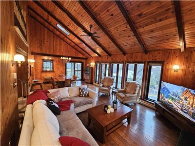 Ski-IN/OUT Bromont 4 BR 3 Bath