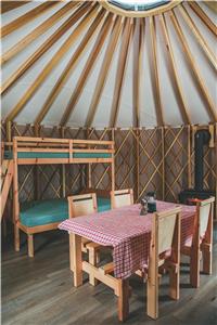 Yurt camp Portneuf