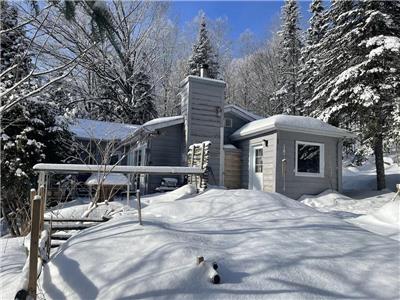 Laurentides - Chalet au Lac Ovale, Mont Blanc / Mont Tremblant