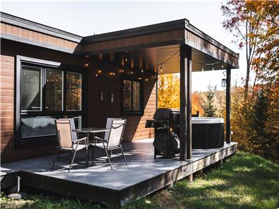 Au Petit Ruisseau - Relax with Spa, BBQ, Fire